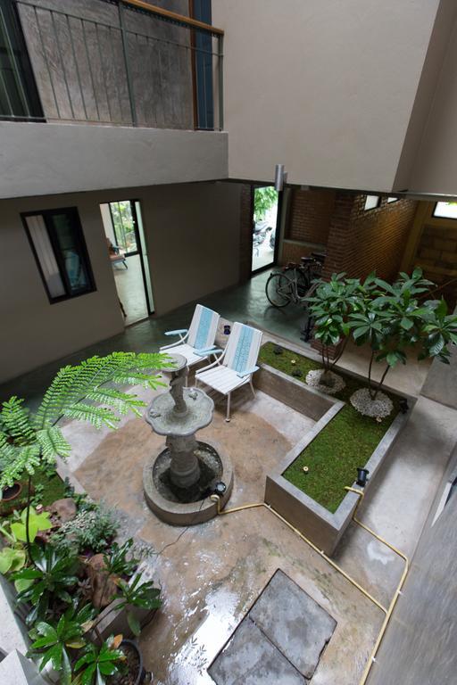 Hotel Plern Plern Bed And Bike Chiang Mai Esterno foto
