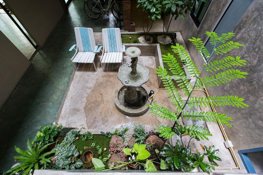 Hotel Plern Plern Bed And Bike Chiang Mai Esterno foto