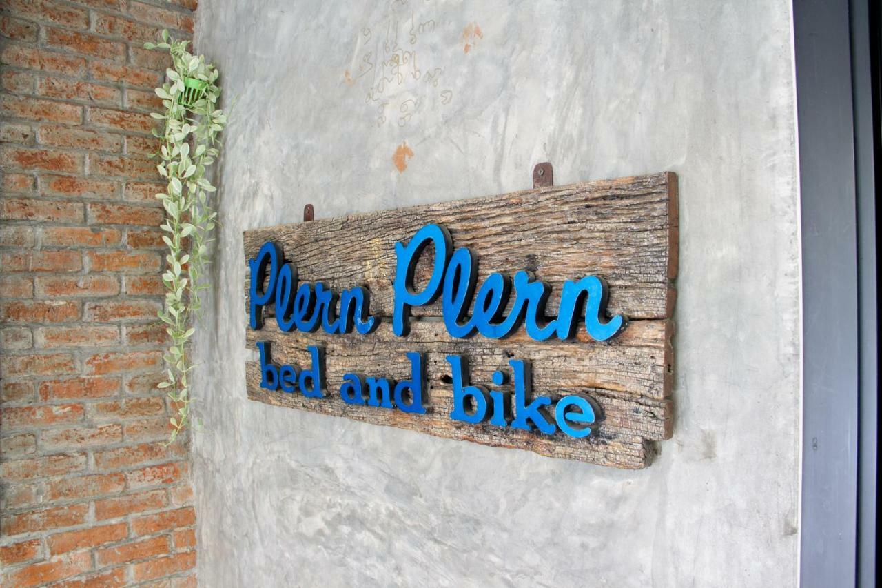 Hotel Plern Plern Bed And Bike Chiang Mai Esterno foto